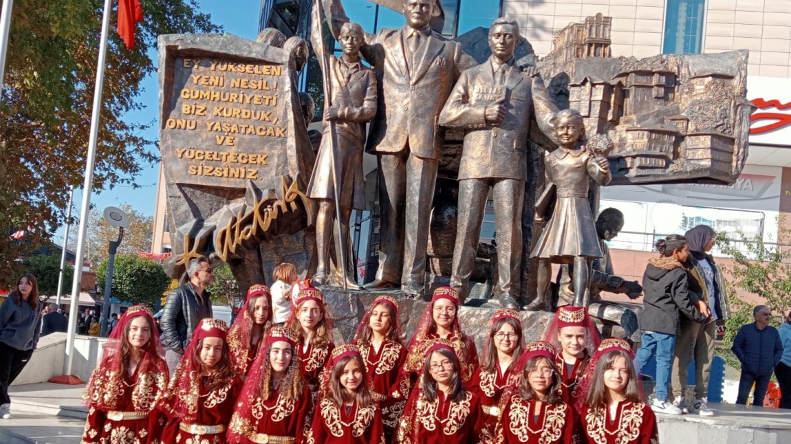 Okulumuz öğrencilerinin Cumhuriyet Bayramı kutlamaları görüntüleri